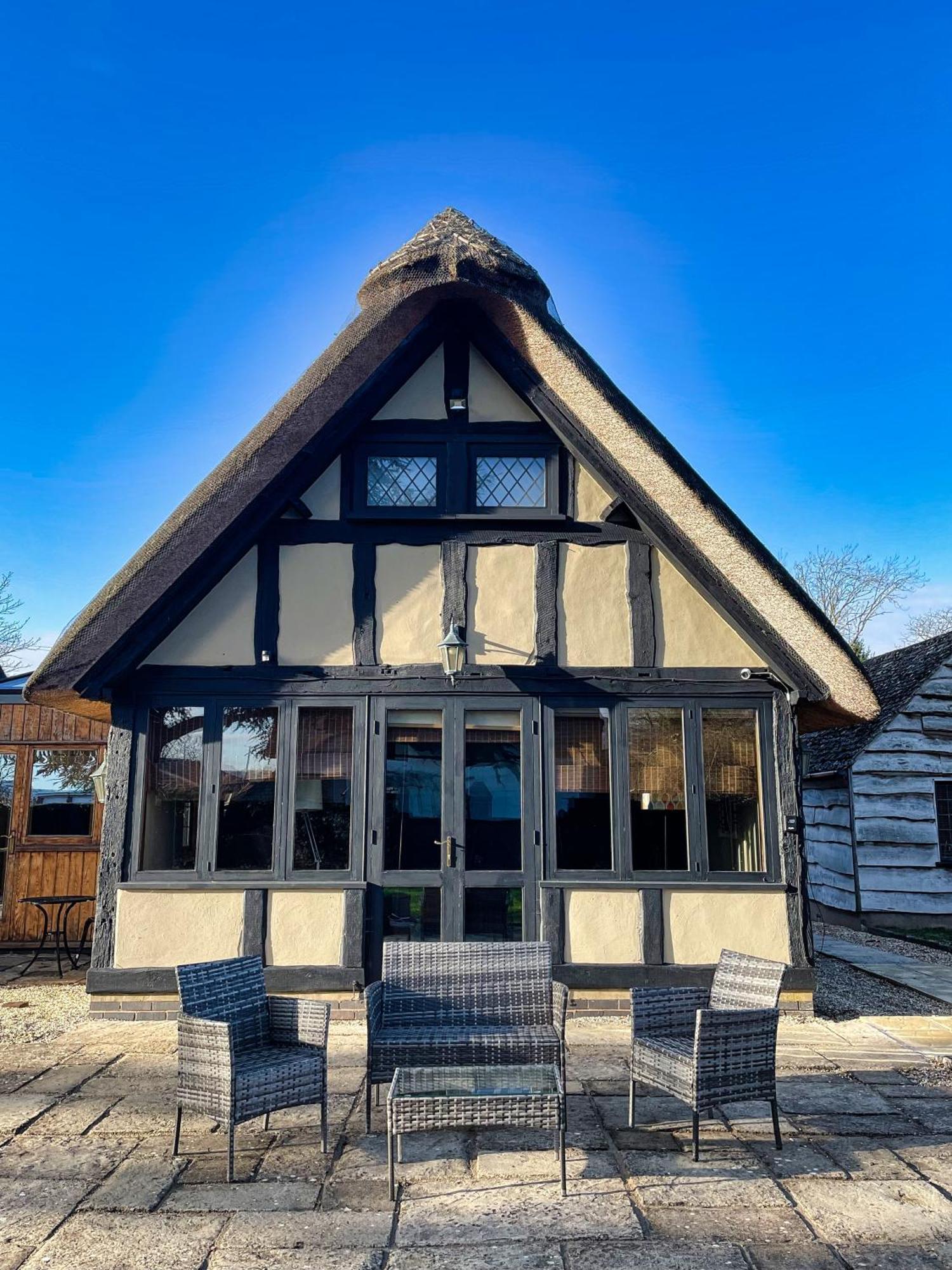 Guest House Gem In Wickhamford, Near Broadway Badsey Esterno foto